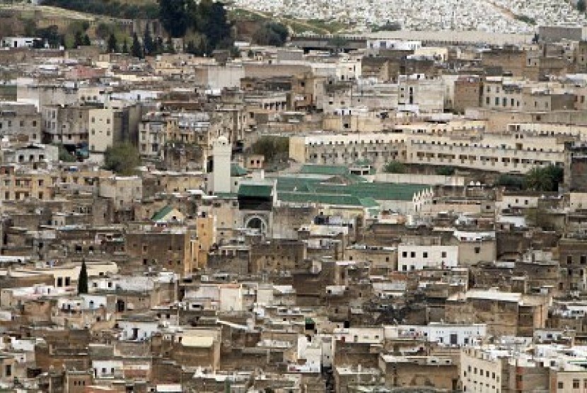 Salah satu sudut kota tua di Fez, Maroko.