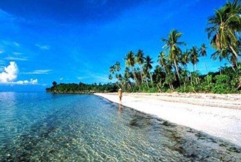 Salah satu sudut Pantai Wakatobi yang terkenal indah.