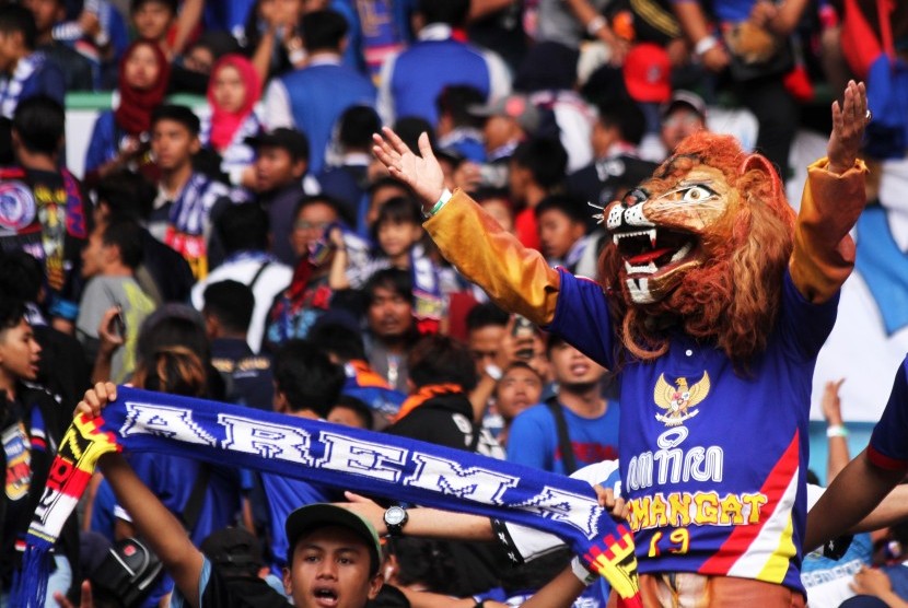 Arema FC Minta Suporter Patuhi PSBB | Republika Online