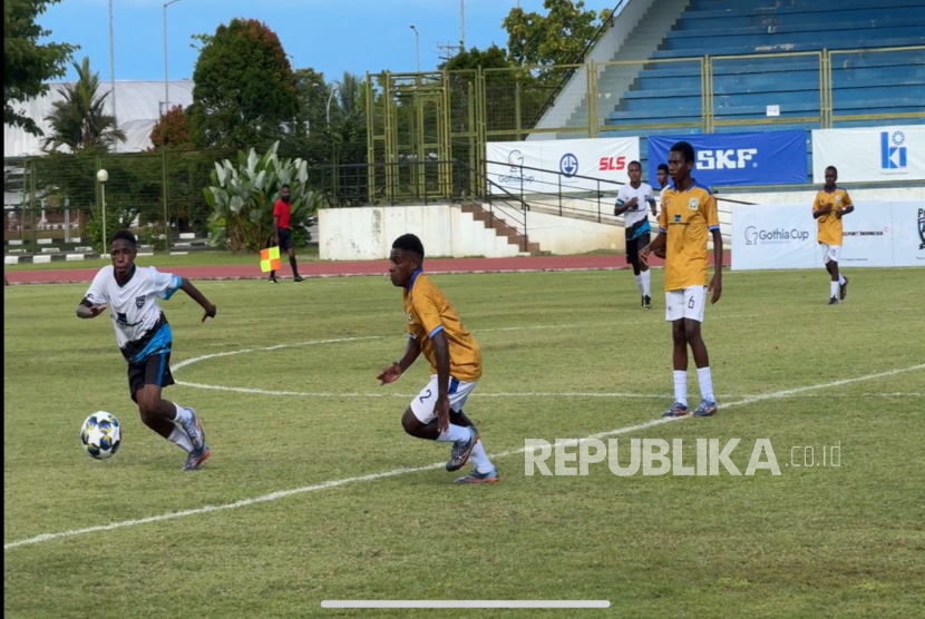 Salah satu tahapan seleksi PFA dalam rangkaian Meet The World With SKF Road to Gothia Cup 2025 yang digelar di Mimika Sport Complex, Mimika, Papua Tengah, Jumat (29/11/2024).. 