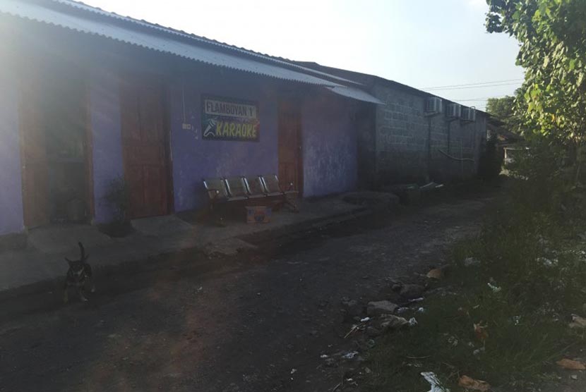 Salah satu tempat karaoke di kawasan Parangkusumo, Desa Parangtritis, Kecamatan Kretek, Kabupaten Bantul, DIY, yang meresahkan warga.