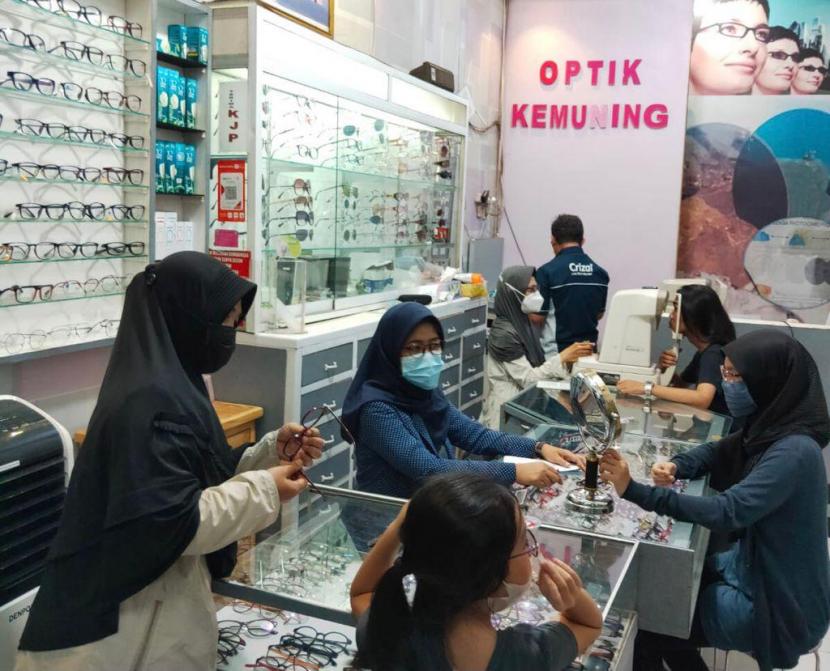 Salah satu UMKM di Jakarta, Optik Kemuning.