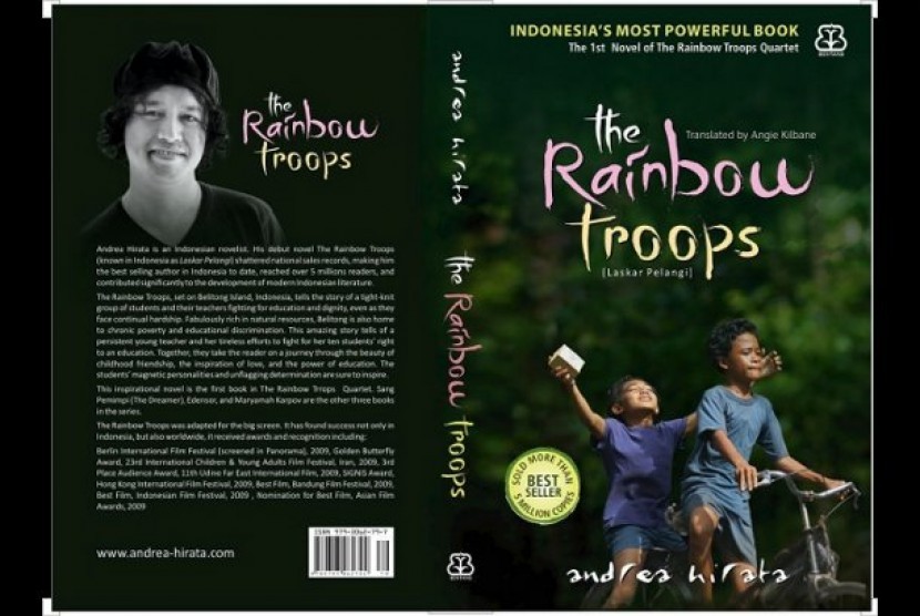 Sampul novel Laskar Pelangi edisi Amerika Serikat berbahasa Inggris dengan judul--The Rainbow Troops