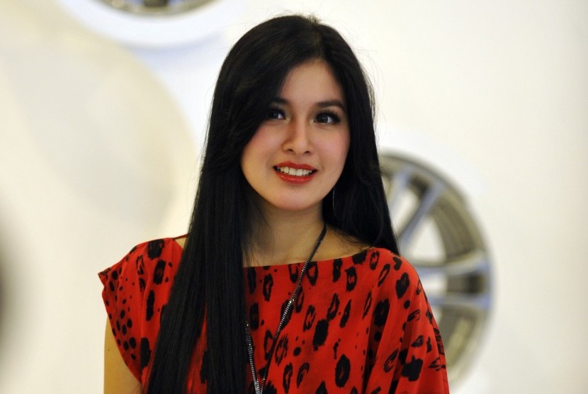 Sandra Dewi