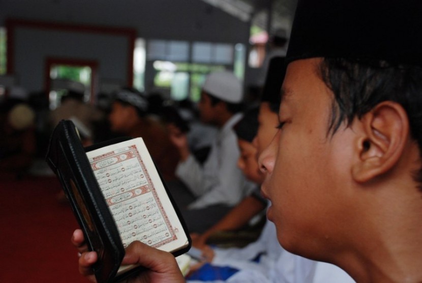 Siak Segera Miliki Pesantren Hadits Pertama di Riau. Santri (Ilustrasi) 