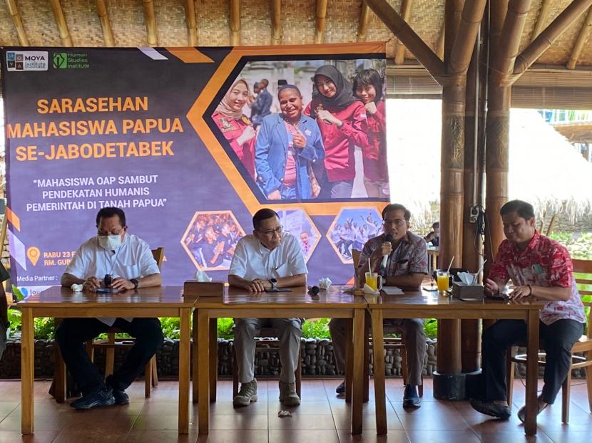 Sarasehan Mahasiswa Papua se-Jabodetabek yang digelar Human Studies Institute dan Moya Institute di Jakarta, Rabu (23/2/2022).