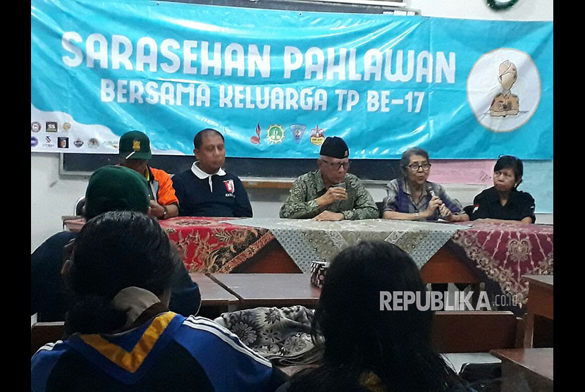  Sarasehan Wawasan Kebangsaan di Pengembaraan Desember Tradisional (PDT) DIY ke- 46 tahun 2017 Rute Tentara Pelajar Brigade 17, Sleman, Rabu malam (20/12).