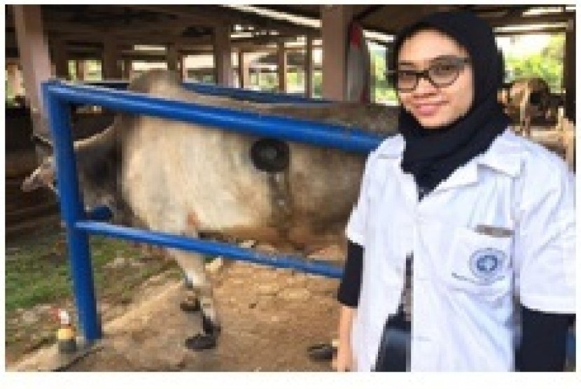 Sari Putri Dewi, calon doktor muda dari Fakultas Peternakan IPB.