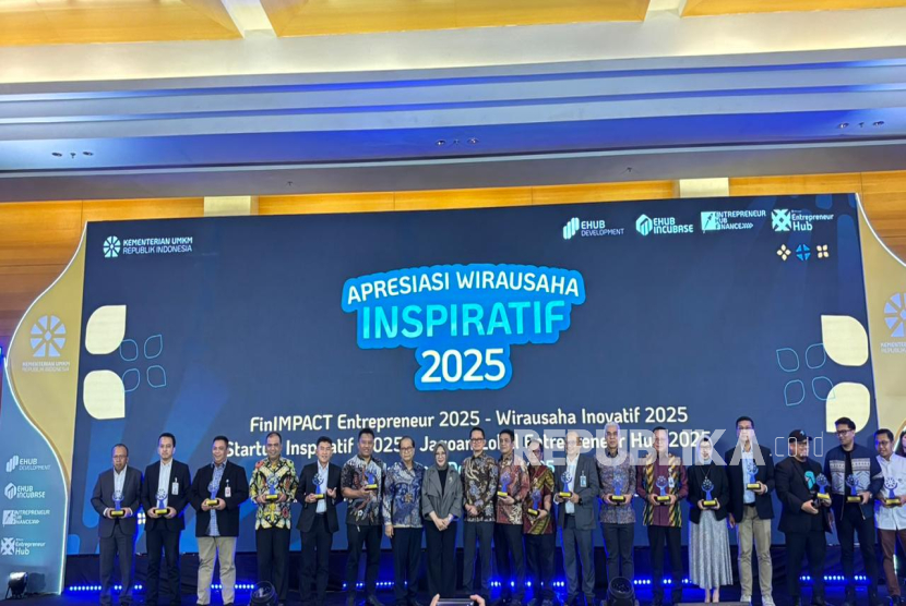 Satu debitur binaan bank bjb, yakni Martina dari CV Graha Bangun Agroteknologi masuk dalam 12 finalis wirausaha inspiratif dalam Apresiasi Wirausaha Inspiratif 2025.
