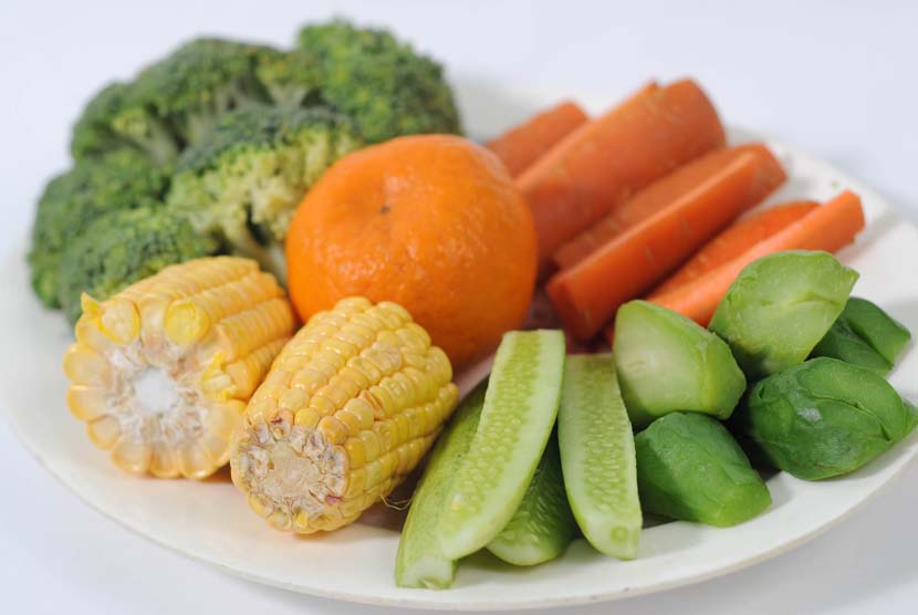 Sayur dan buah makanan yang Sehat (ilustrasi).