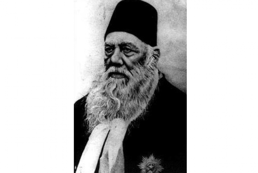 seorang ilmuwan keturunan nabi muhammad shallallahu alaihi wasallam yang lahir di delhi pada tahun 1817 adalah