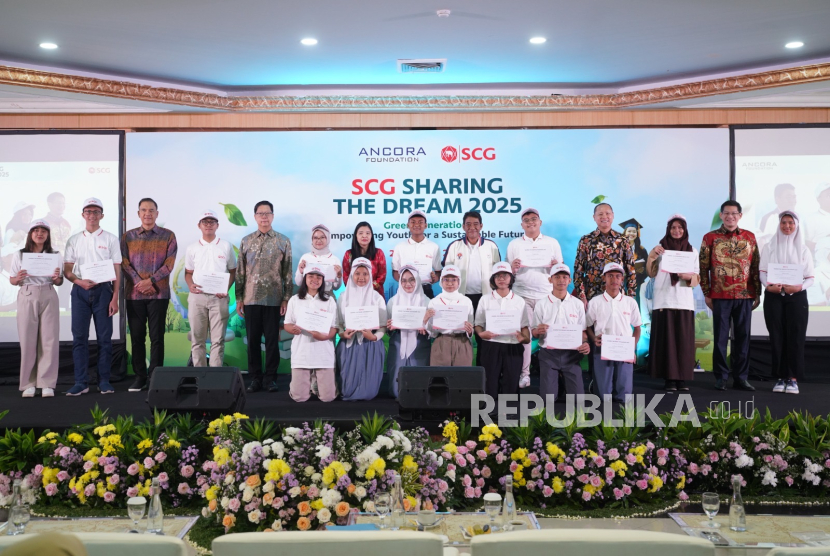 SCG kembali menganugerahkan beasiswa kepada 427 pelajar Indonesia melalui program SCG Sharing the Dream 2025.