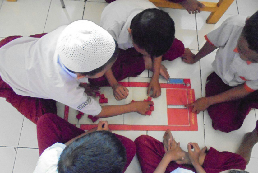 SD Juara Yogykarta belajar matematika dengan metode funmath.