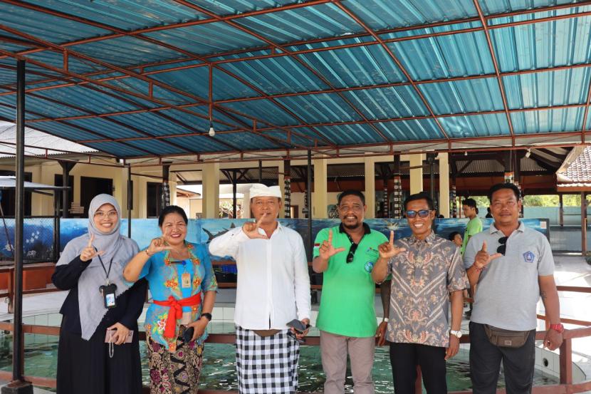 Sebagai wujud kepedulian terhadap keberlanjutan ekosistem laut, Filantra bersinergi bersama Turtle Conservation and Education Center (TCEC) Bali dalam kerja sama konservasi penyu. 