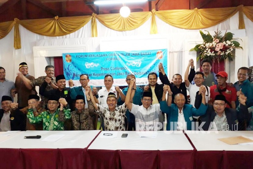 Sebanyak 11 ormas Islam mendeklarasikan Forum Kerjasama Ormas Islam menghadapi pilgub Jabar 2018, di Kota Bandung, Senin (910).