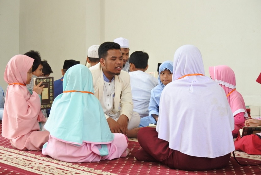 Sebanyak 135 anak mengikuti acara kegiatan Camp Quran di Masjid Al Madinah, Zona Madina Dompet Dhuafa.