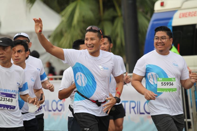 Sebanyak 15.300 peserta Jakarta Marathon 2022 resmi dilepas oleh Menteri Pariwista dan Ekonomi Kreatif Republik Indonesia (Menparekraf RI), Sandiaga Salahuddin Uno.