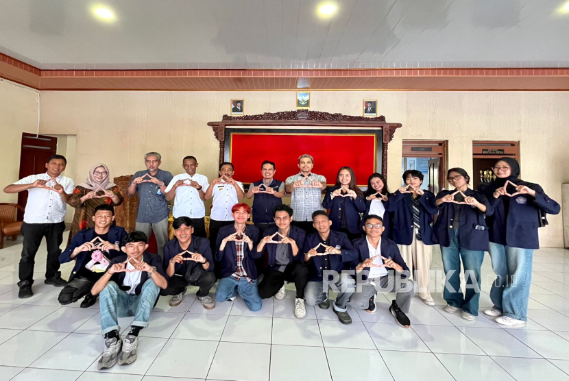 Mahasiswa AKPRIND University Laksanakan Program BEM Berdampak di Desa Kepuharjo Wonogiri