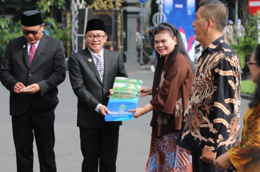 Sebanyak 47 aset sejarah ditetapkan sebagai cagar budaya di Kota Malang. Langkah ini merupakan salah satu upaya perlindungan terhadap warisan sejarah Kota Malang.