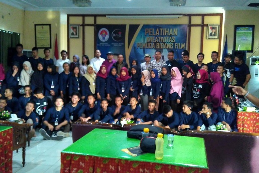 Sebanyak 50 peserta mengikuti pelatihan perfilman yang diselenggarakan Kementerian Pemuda dan Olahraga di aula Gedung Lembaga Penjamin Mutu Pendidikan (LPMP) Kota Bengkulu, 29-30 Agustus 2019.