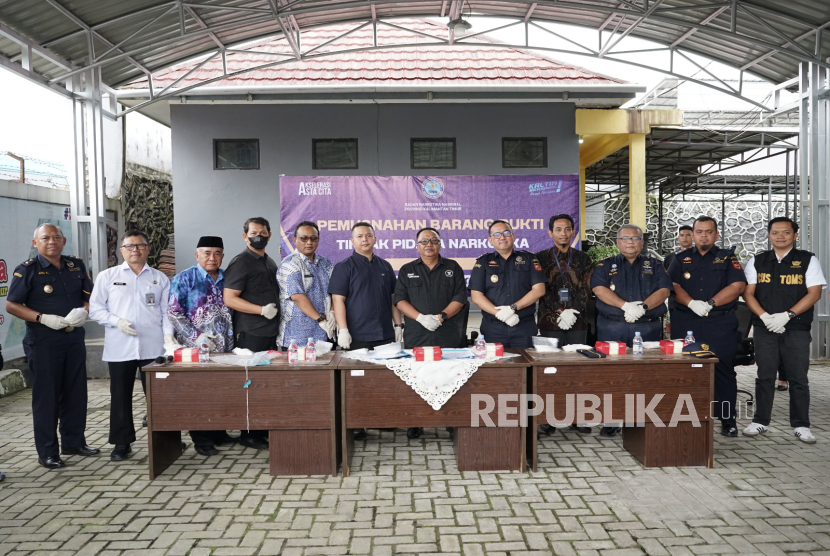Sebanyak 6.006 gram sabu berhasil diamankan oleh Bea Cukai dan BNN Kota Balikpapan. 