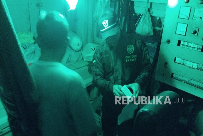 Sebanyak ribuan batang rokok ilegal berhasil diamankan Bea Cukai Belawan sebagai bagian dari penegakan regulasi cukai.