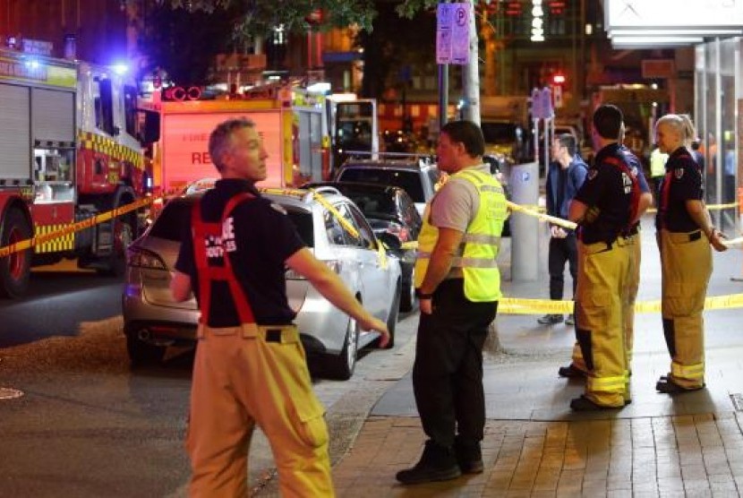 Sebanyak tujuh orang dilarikan ke rumah sakit akibat ledakan gas di area Pecinan, Sydney, Australia, Selasa malam (29/11). 