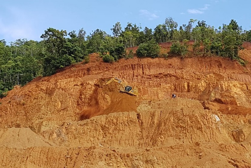 Sebuah area pertambangan.