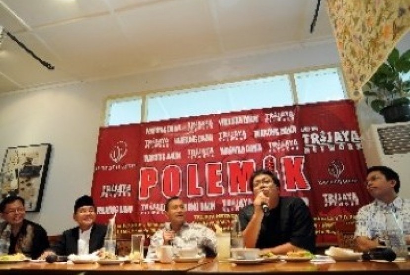 Sebuah diskusi yang membahas Negara Islam Indonesia (NII) dan Radikalisme.
