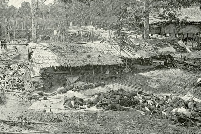 Sebuah foto pembantaian Belanda di Kota Reh Aceh (ilustrasi)