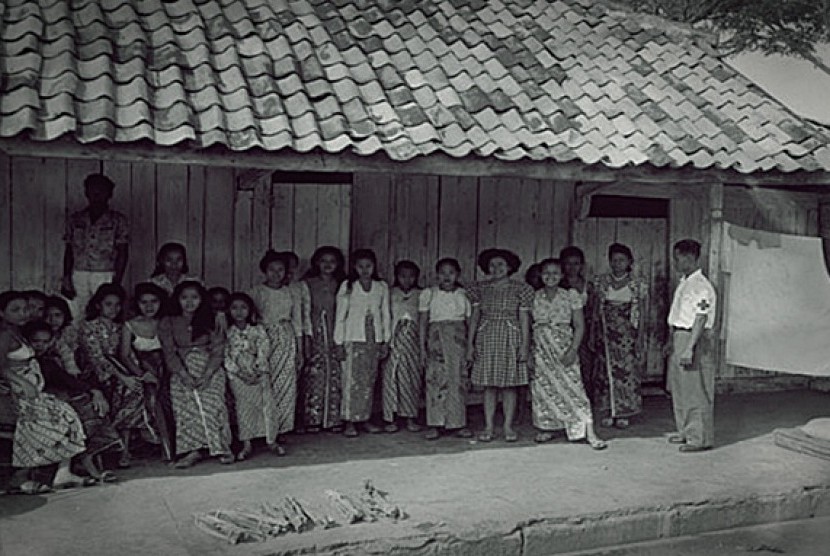 Sebuah komplek prostitusi di Jakarta tahun 1948