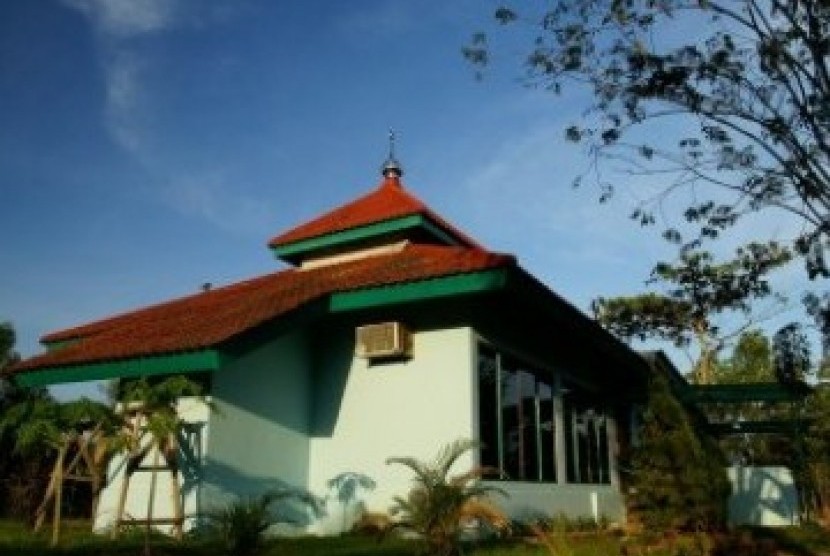 Sebuah masjid di Bontang (Ilustrasi)