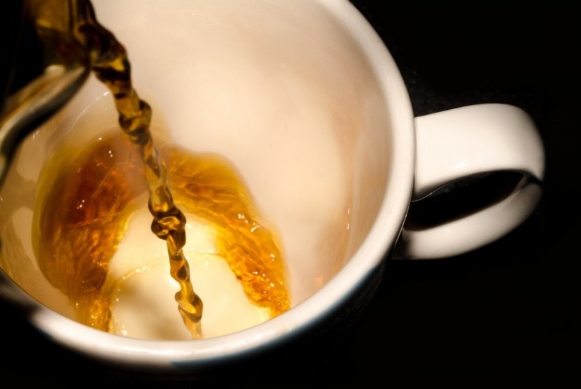 Tak hanya kopi, generasi muda juga suka menyeruput teh (Foto: ilustrasi minuman teh)