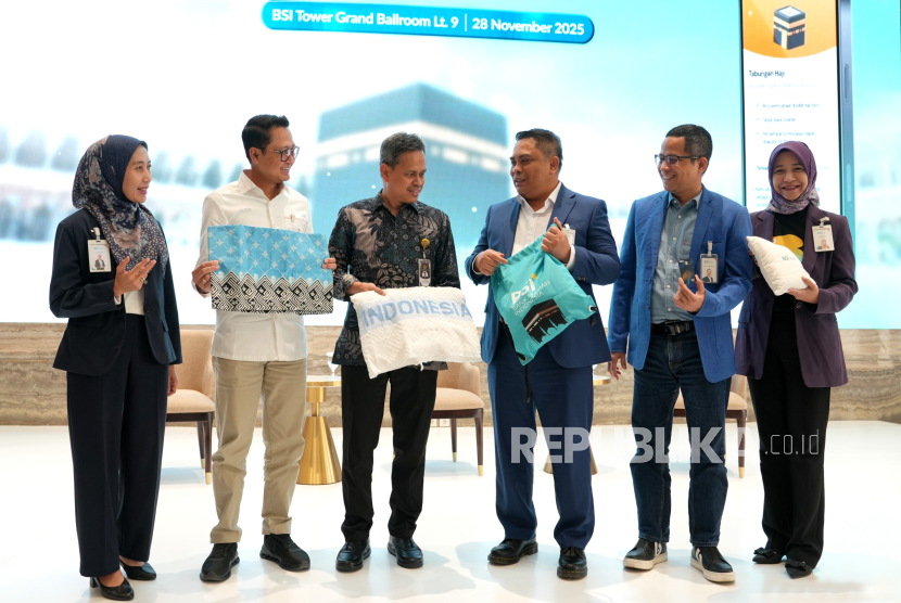 Permudah Pelunasan Haji Tahap I, BSI Optimalkan Layanan E-Channel