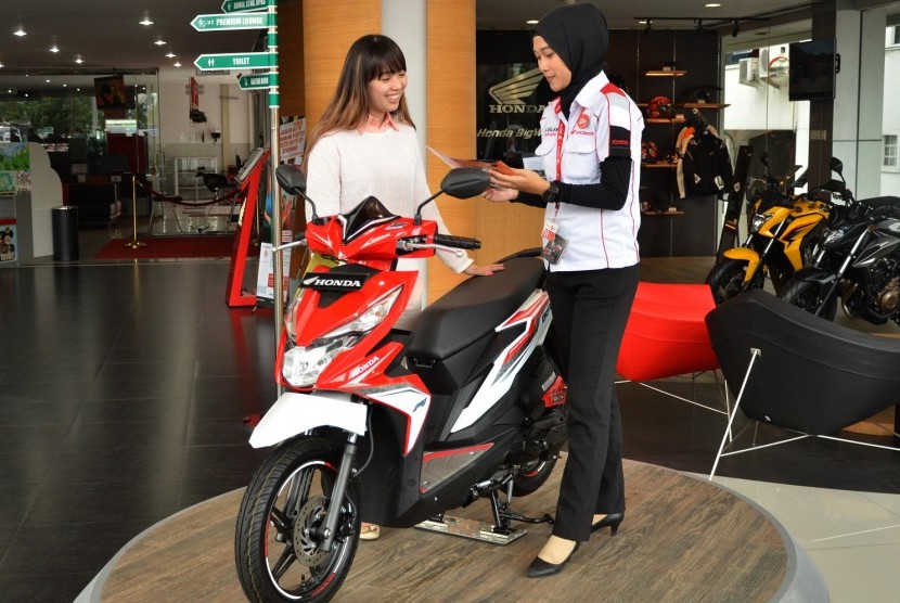 Segmen skutik memberikan kontribusi terbesar penjualan sepeda motor Honda, 