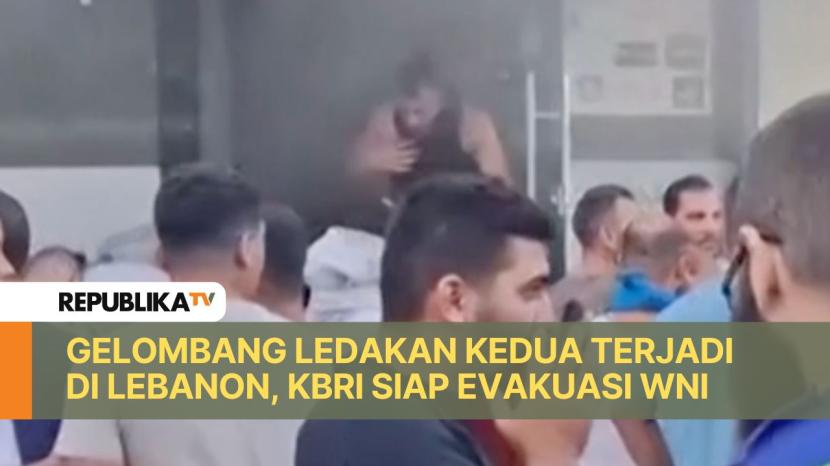 Sehari setelah ledakan ribuan penyeranta atau pager hampir bersamaan di seluruh Lebanon, ledakan radio genggam atau walkie talkie juga terjadi.