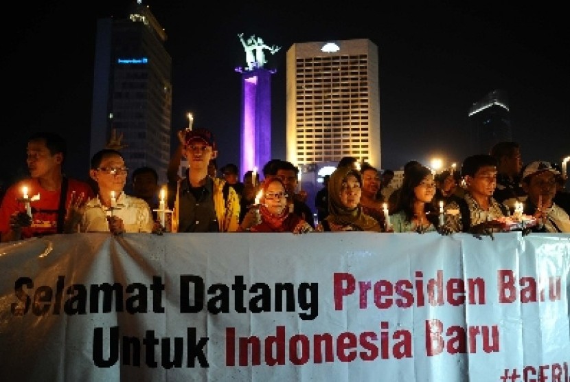 Sejak Sabtu (18/10) berbagai acara sudah berlangsung menyambut pelantikan presiden terpilih Jokowi, Senin (20/10).