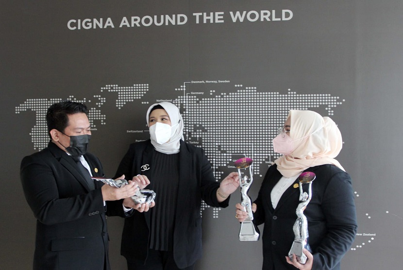 Sejalan dengan itu, Cigna Indonesia menawarkan solusi proteksi kesehatan keluarga yang dapat menjawab kebutuhan masyarakat tersebut yakni Cigna Medical Pro (CMP) dengan cara pembayaran nontunai (cashless). 