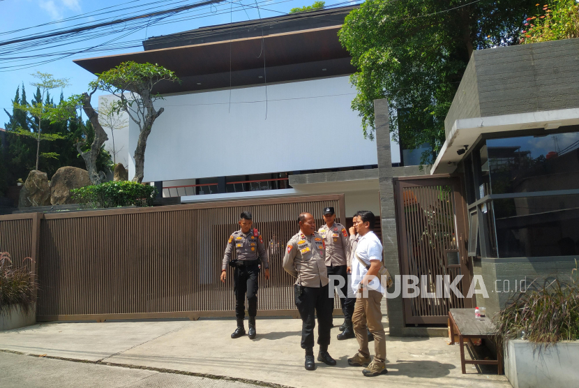 Rumah Ridwan Kamil Dijaga Ketat Polisi, Ini Penyebabnya
