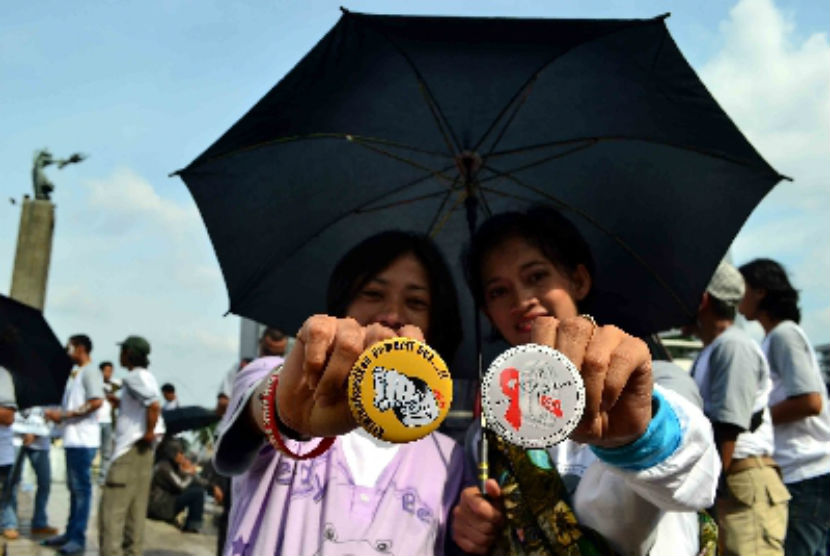  Sejumlah elemen masyarakat melakukan aksi kampanye anti-HIV&Aids; (ilustrasi)