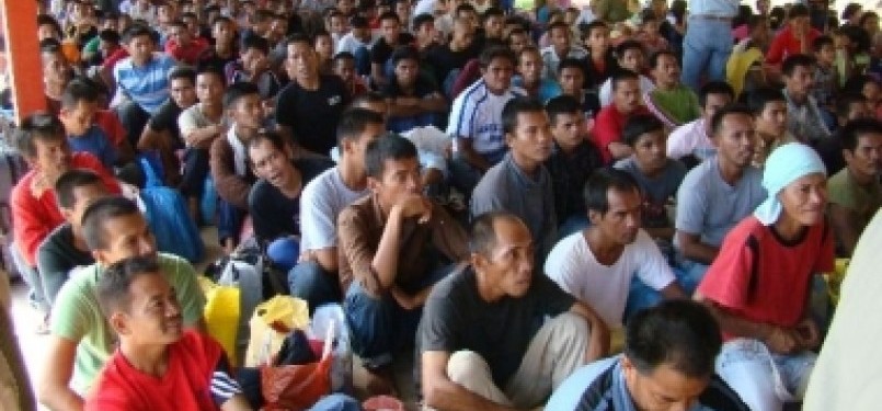 Sejumlah imigran gelap yang ditangkap di Malaysia.