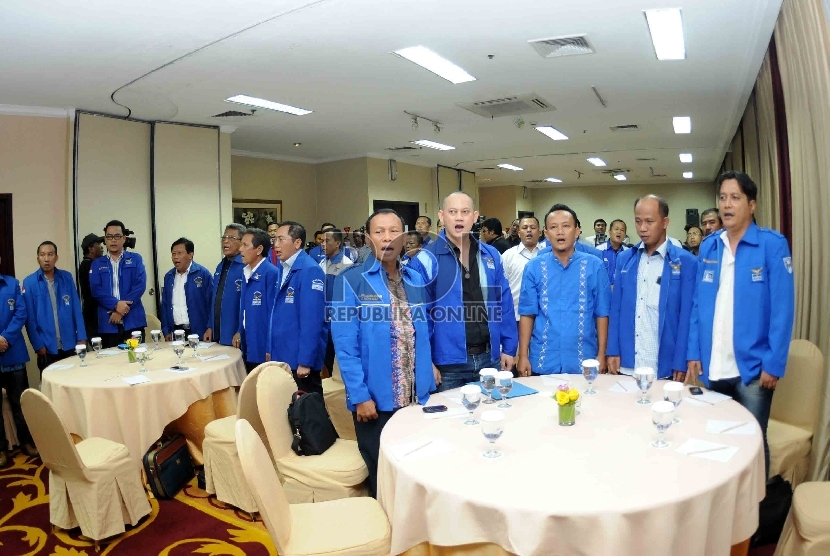 Sejumlah kader yang dipecat Partai Demokrat mendeklarasikan Kaukus Penyelamat Partai Demokrat di Hotel Atlet Century, Jakarta, Kamis (30/4). (Republika/Agung Supriyanto)