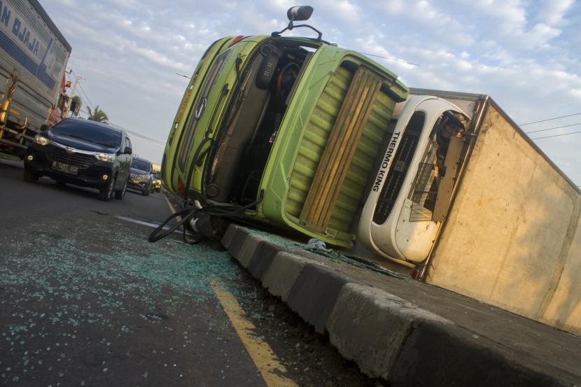 Kecelakaan truk (ilustrasi)