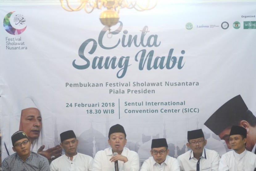 Sejumlah organisasi kemasyarakatan (ormas) keagamaan dan kepemudaan akan menggelar Festival Shalawat Nusantara.
