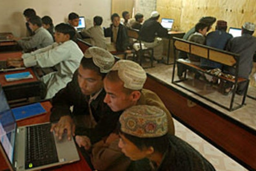 madrasah di Afghanistan (Ilustrasi).