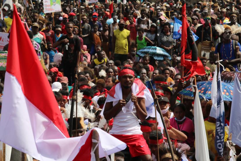 Sejumlah elemen masyarakat Papua menolak Otsus Papua. Ilustrasi rakyat Papua 