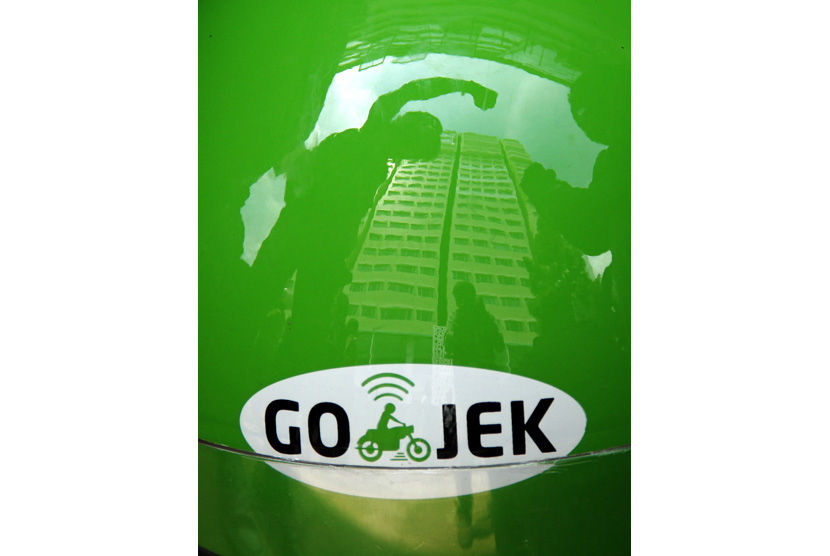 Gojek memiliki aplikasi layanan pesan antara makanan melalui GoFood (ilustrasi) 