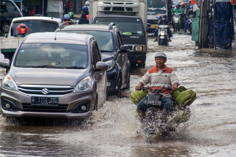 Banjir rob di Kalimantan Selatan diperkirakan akan terjadi hingga 26 Mei.