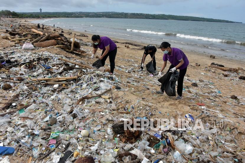 Wujudkan Bali Bersih Sampah Plastik, Cekindo Dukung Gerakan Bali’s ...