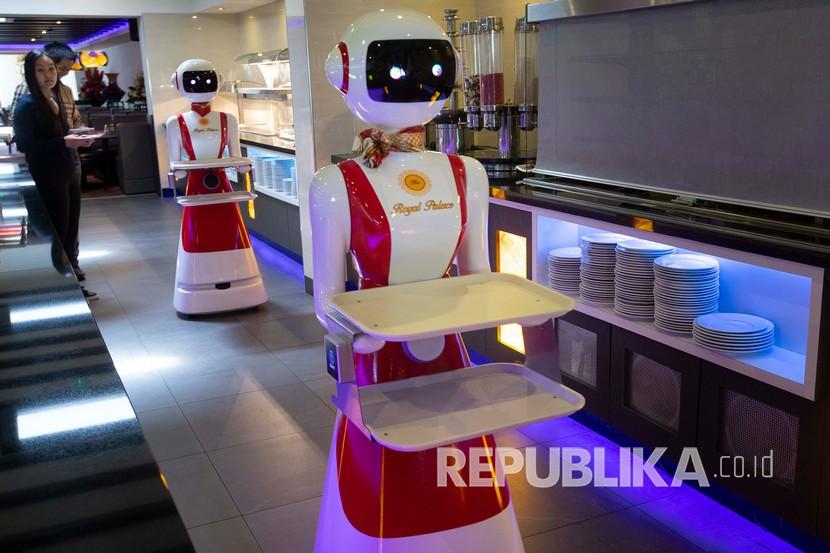 Robot dipakai restoran untuk berikan pelayanan yang kurangi kontak fisik (Foto: ilustrasi robot pramusaji)